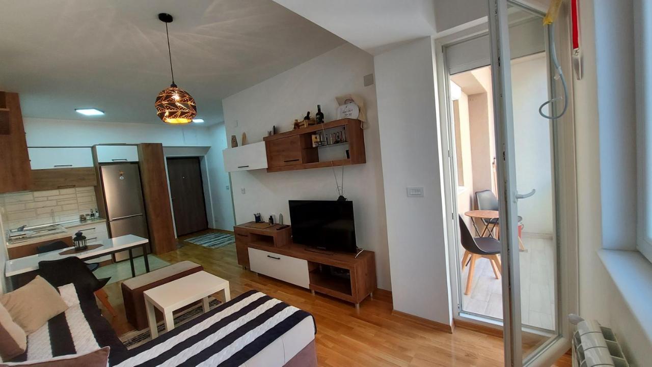 New Home In Skopje Luaran gambar